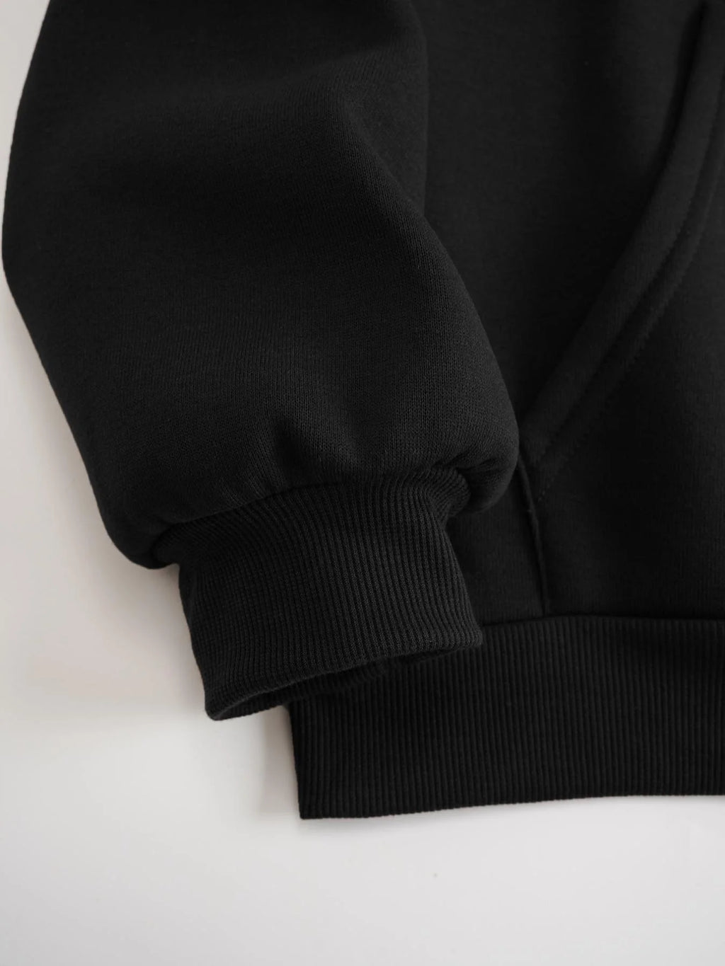 Unisex Casual Hoodie – Loose Fit Pullover Sweatshirt with Pocket