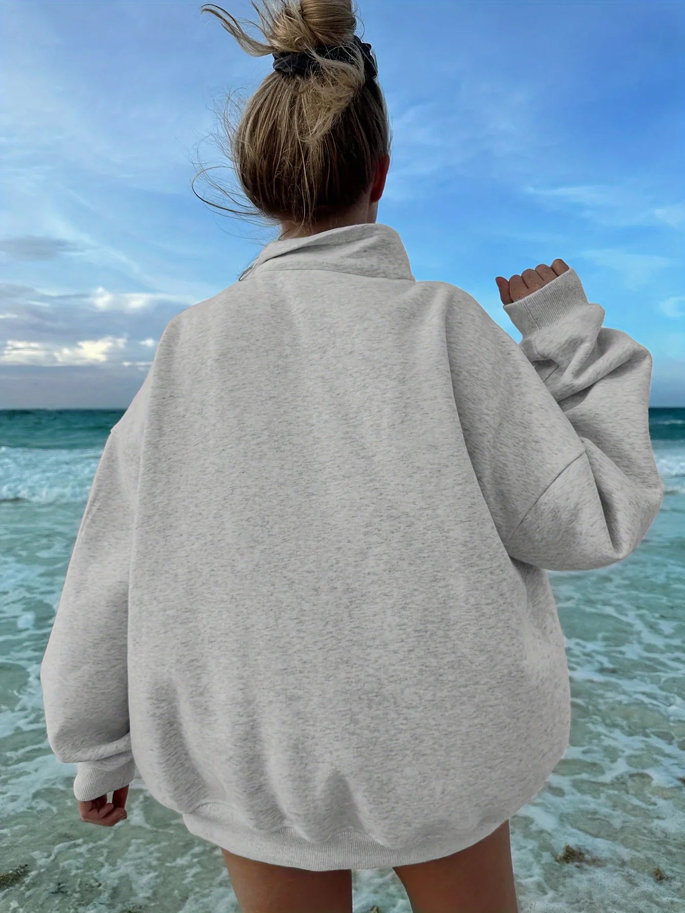 Women’s Oversized Printed Hoodie – Casual Street Style