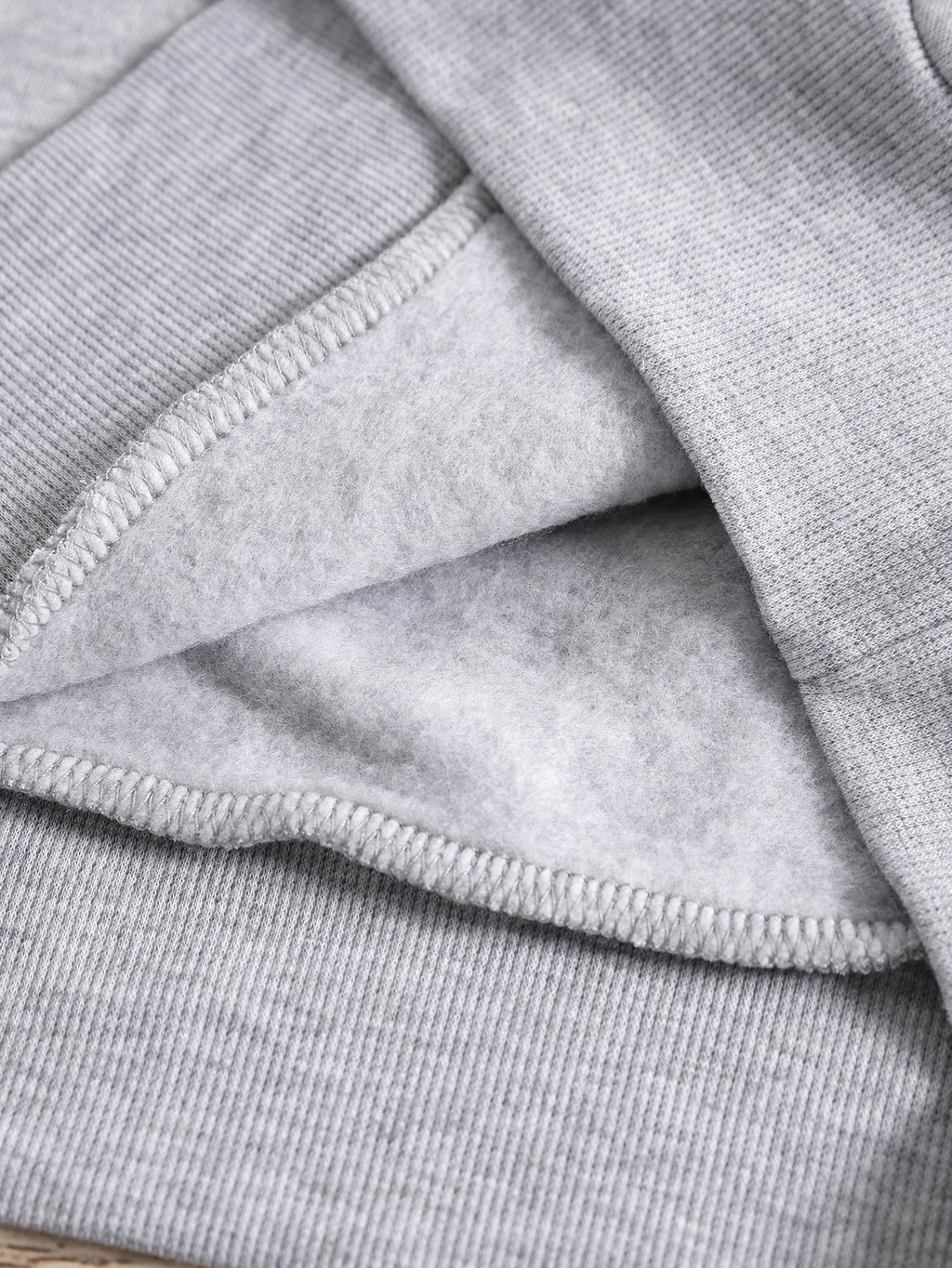 Women’s Lips Print Hoodie – Casual Street Style Pullover