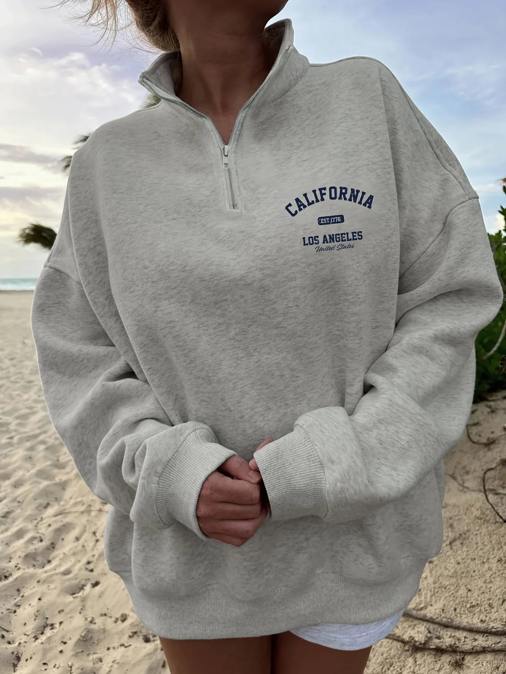 Women’s Oversized Printed Hoodie – Casual Street Style